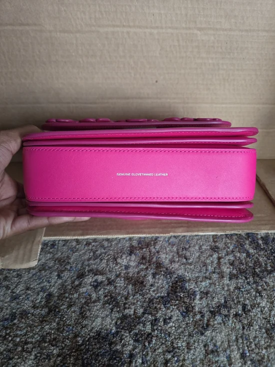 Coach Rogue Top Handle Tea Rose In DRAGONFRUIT - Overseas Exclusive - Picture 9 of 16